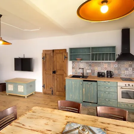 Apartmany Cesky Sternberk