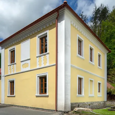 Apartmany Cesky Sternberk * Cesky Sternberk